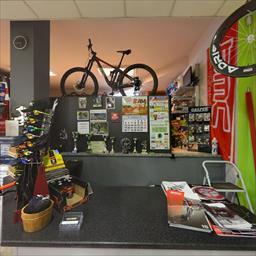 Virtual tour Espai Bikes Maçanet de la Selva